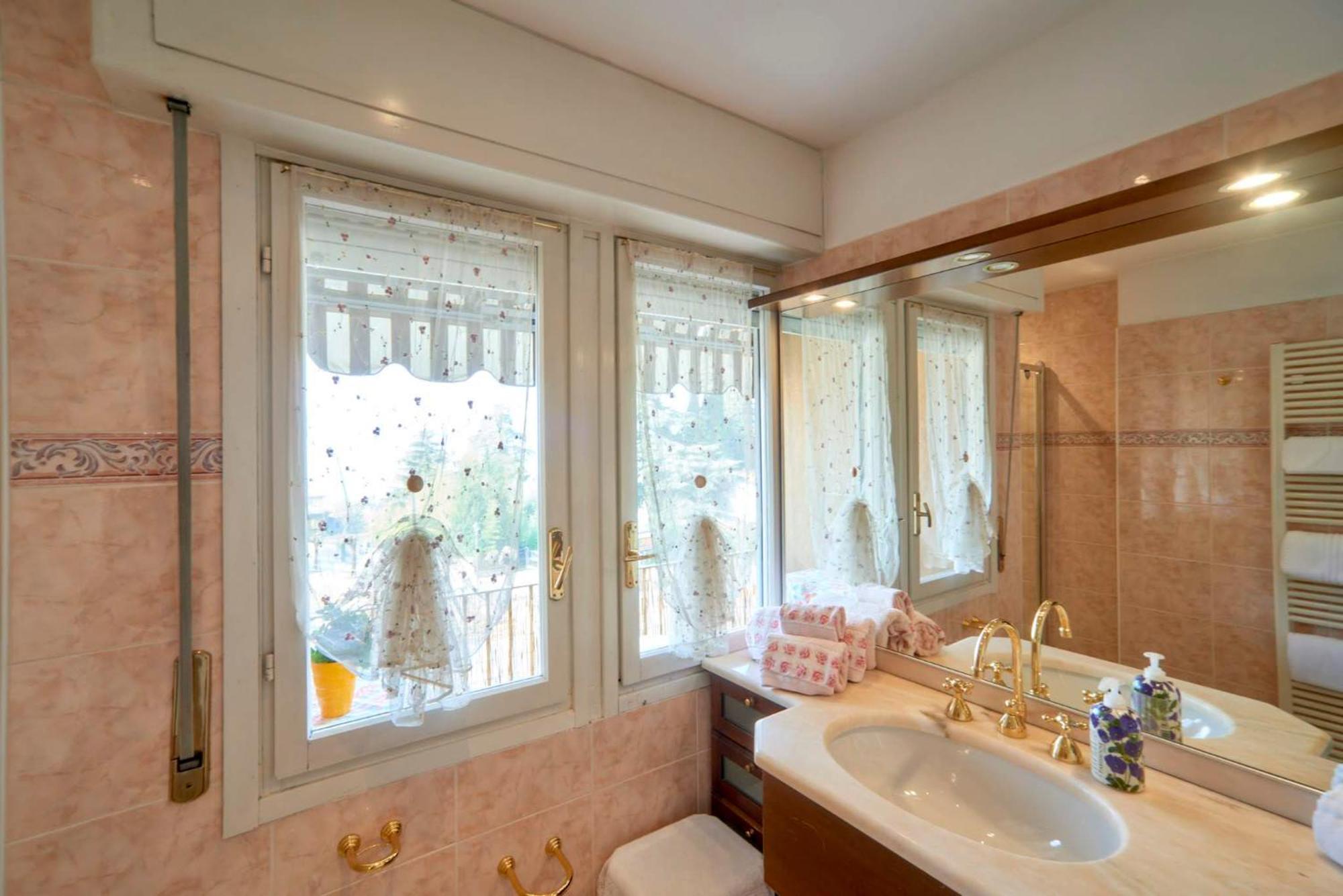 tosca house 2 Varenna Exterior foto