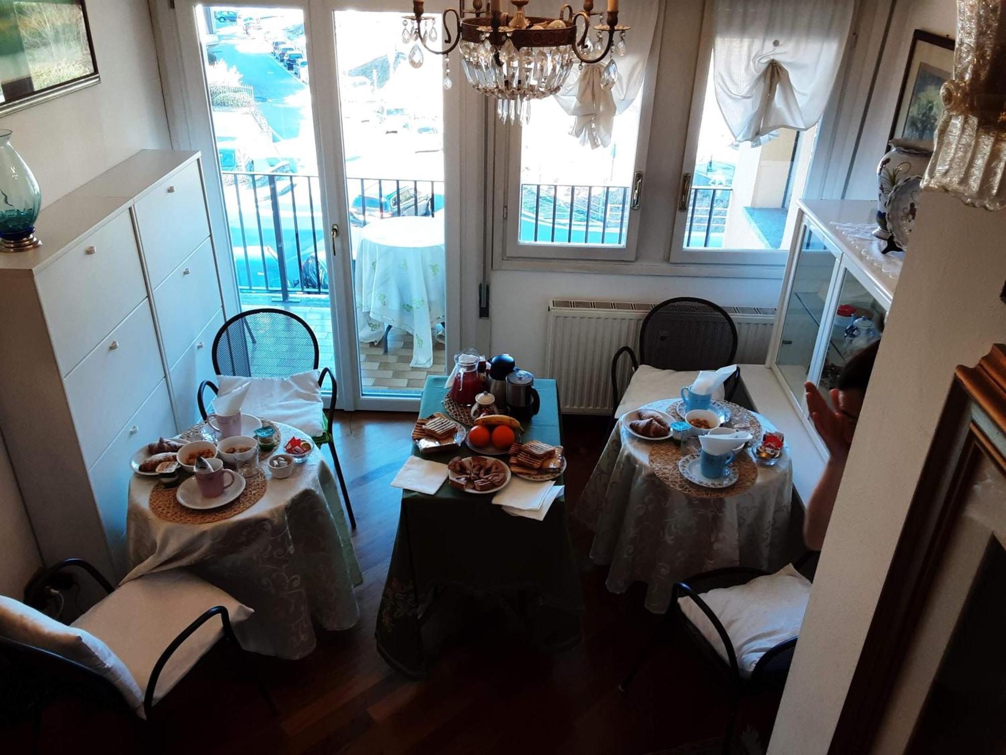 tosca house 2 Varenna Exterior foto