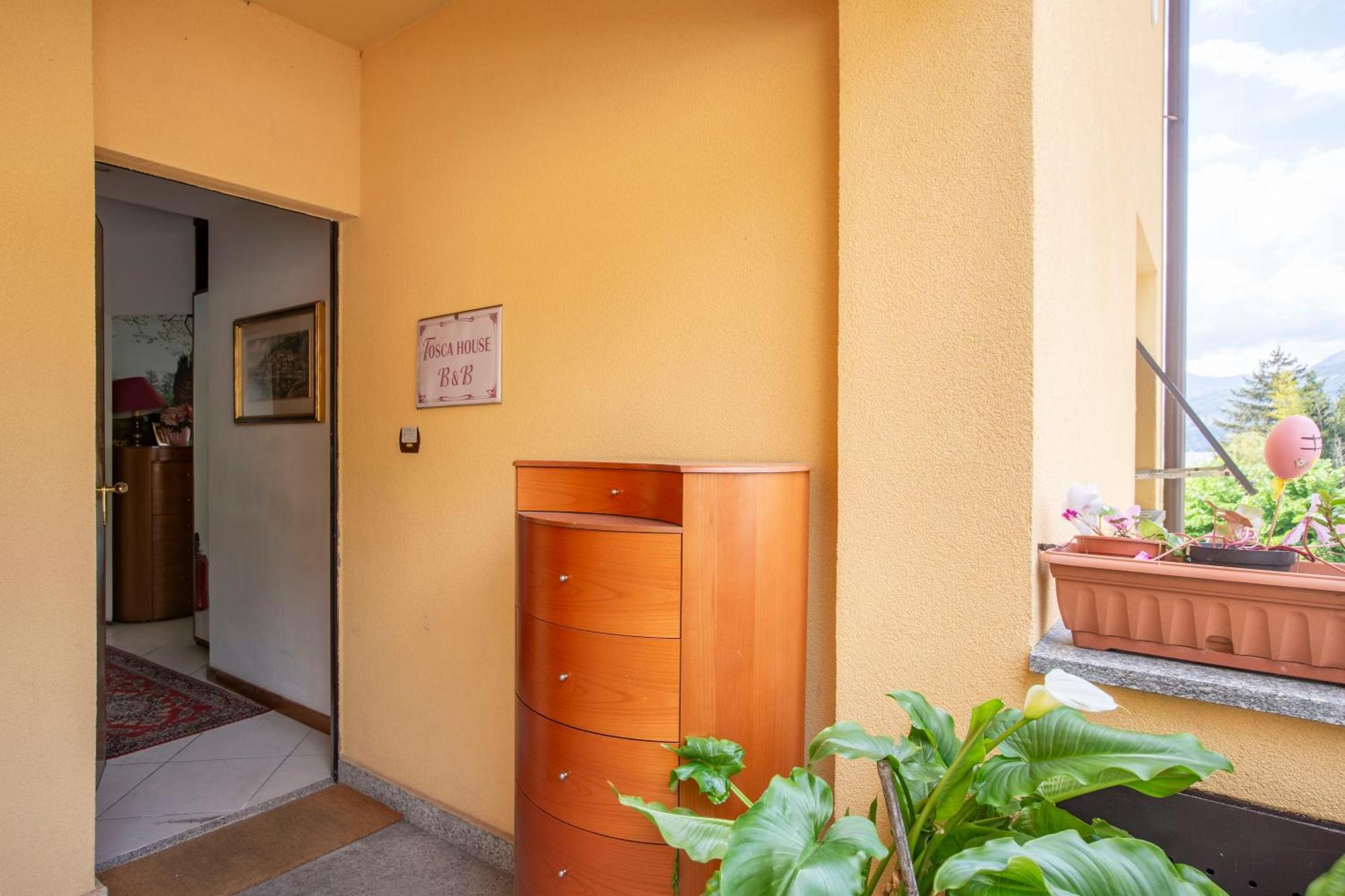tosca house 2 Varenna Exterior foto